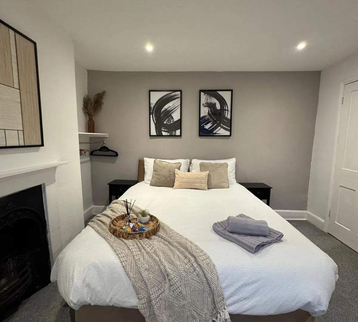 Modern And Spacious Maisonette Hove Appartement